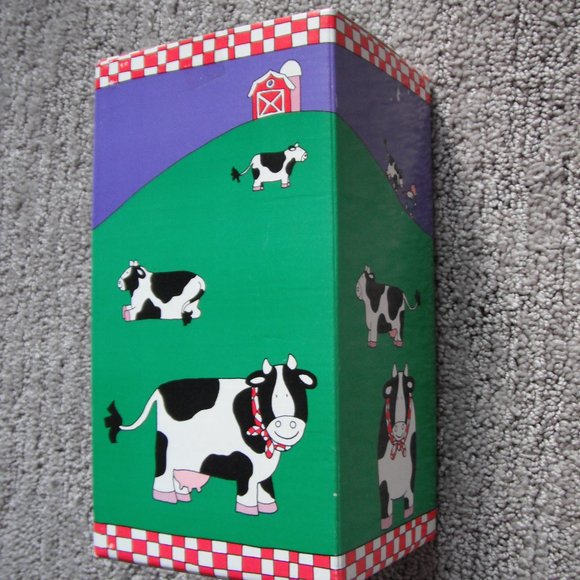 Russ & Berrie Ceramic Novelty Cow Pitcher - Picture 6 of 7